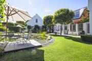 14 on Klein Constantia - Adults only