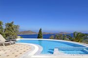 Elounda Gulf Villas & Suites