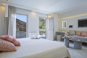 Kouros Art Hotel (Adults Only)